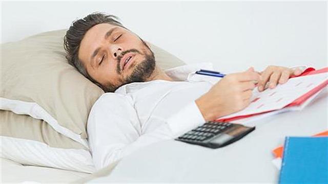 CDC: Οι πλούσιοι κοιμούνται περισσότερο από τους φτωχούς