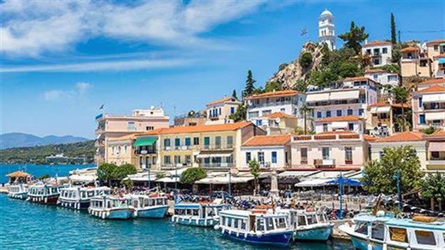 Καταγγελία: Φυσικοθεραπεύτρια "μαϊμού" έσπειρε τον κορωνοϊό στον Πόρο