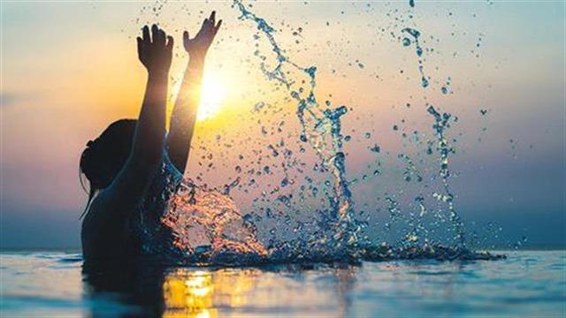 Είναι ασφαλές να κολυμπάς όταν έχεις αιμορροΐδες;