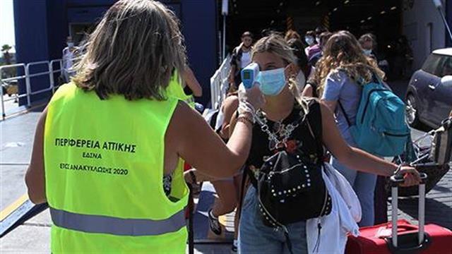 Τεστ για κορωνοϊό σε περισσοτέρους από 150 ταξιδιώτες στο λιμάνι του Πειραιά