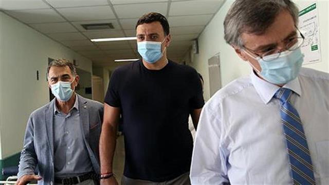 "Αττικόν": Επίσκεψη Κικίλια στην τραυματισμένη νοσηλεύτρια