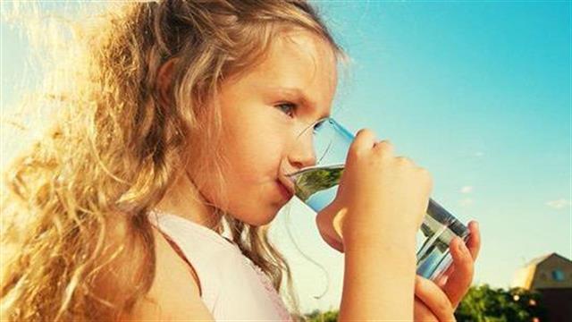 To φυσικό μεταλλικό νερό Kορπή  κατάλληλο για προετοιμασία παιδικών γευμάτων στη Γερμανία, Πολωνία και Κύπρο