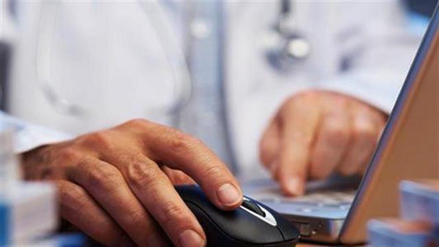 Και γιατροί δικαιούχοι του προγράμματος της Περιφέρειας Αττικής