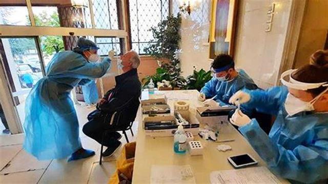 51 νεκροί σε 5 μέρες - 438 νέες λοιμώξεις από κορωνοϊό