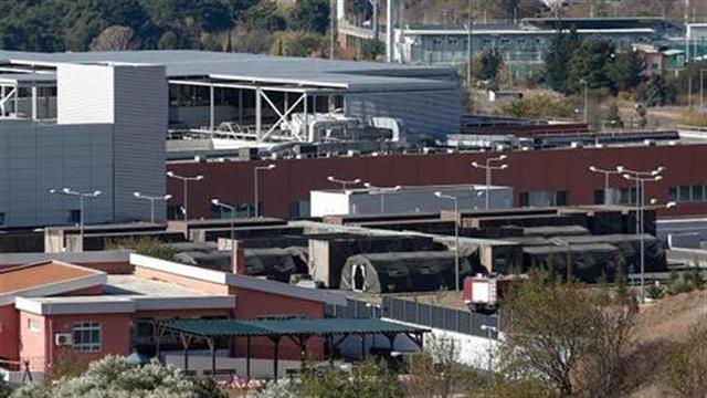 Νοσοκομείο εκστρατείας για CoViD-19 στο προαύλιο του "424" της Θεσσαλονίκης