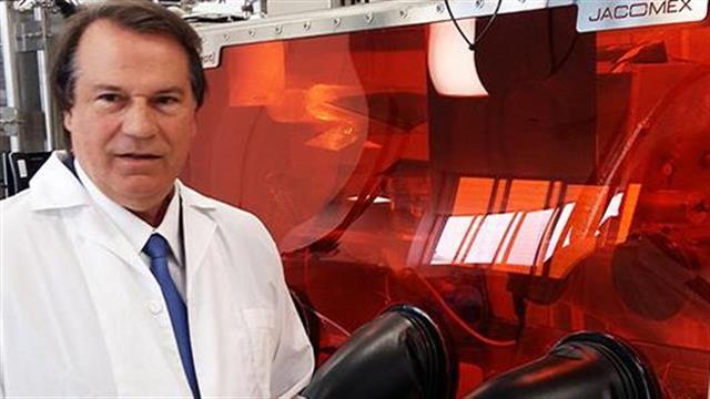 Καθηγητής Λογοθετίδης στο Iatronet: Πρόβλεψη για μεγάλη μείωση κρουσμάτων - διασωληνωμένων