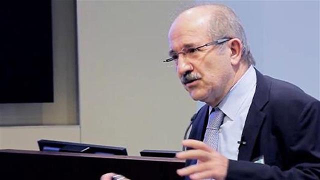 Ελληνικό φάρμακο για την CoViD-19 - Μιλάει στο Iatronet ο καθηγητής Γιάννης Λάμπρης