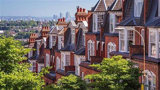 Επαναλειτουργεί νοσοκομείο εκστρατείας στο Λονδίνο