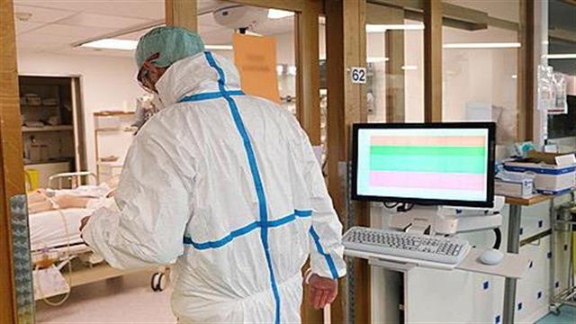 928 νέες λοιμώξεις από κορωνοϊό - 40 ακόμη θάνατοι