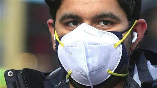 Ευρώπη και ΗΠΑ για τη χρήση διπλής μάσκας