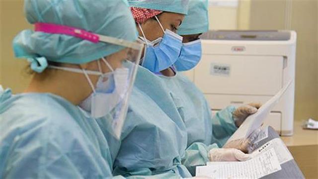 1.424 νέες λοιμώξεις από κορωνοϊό - 23 ακόμη θάνατοι