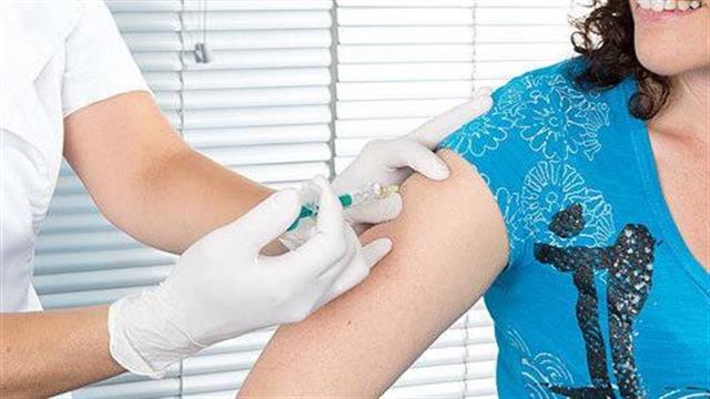 Η Δανία σταματά προσωρινά τη χορήγηση του εμβολίου της AstraZeneca