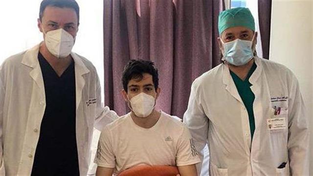 Σε θεραπεία γόνατος με βλαστοκύτταρα υποβλήθηκε ο Μιλτιάδης Τεντόγλου