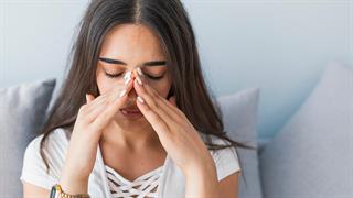 Μπορεί η χρόνια ιγμορίτιδα να επηρεάσει την υγεία του εγκεφάλου;