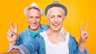 Ηλικιωμένοι που αισθάνονται νεότεροι αυξάνουν την ευεξία και προστατεύουν τη λειτουργικότητά τους 