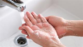 Μόνο 1 στους 3 εφήβους έχει κατάλληλη υγιεινή χεριών