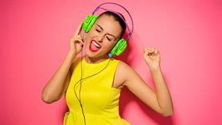 Αν νιώθετε μοναξιά ανεβάστε την ένταση του ήχου