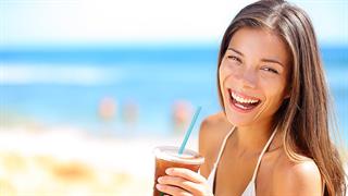 Καφές, τσάι ή αναψυκτικό: Ποια ροφήματα καφεΐνης προτιμούν οι χώρες;