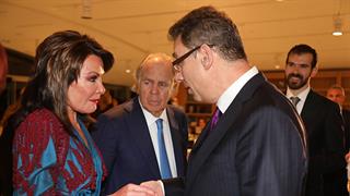 Τον ‘Αλμπερτ Μπουρλά και την Γιάννα Αγγελοπούλου βράβευσε το ΕΑΠ