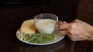 Περισσότερο γάλα για λιγότερες πτώσεις και κατάγματα ηλικιωμένων σε οίκους ευγηρίας
