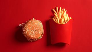 Fast food: Περιέχει βιομηχανικές χημικές ουσίες από τις συσκευασίες