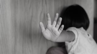 Επαγγελματίες υγείας που φροντίζουν παιδιά, ενώνουν τις δυνάμεις τους για την πρόληψη της σεξουαλικής κακοποίησης των παιδιών 
