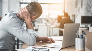 Αρθρίτιδα στον αυχένα: Όσα πρέπει να γνωρίζετε