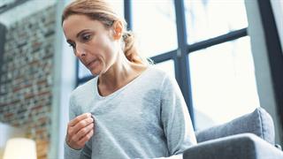 Η πρόωρη εμμηνόπαυση  μπορεί να αυξάνει τον κίνδυνο άνοιας