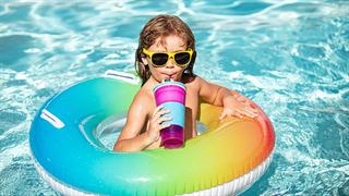 Πώς να κρατήσετε το παιδί σας ενυδατωμένο