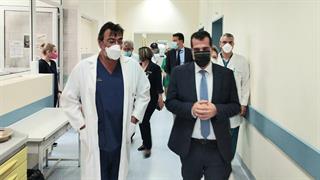 Επίσκεψη Υπουργού Υγείας Θάνου Πλεύρη στο ΓΝΑ Λαϊκό