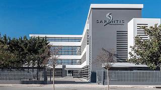 Σαράντης: Πουλά τη συμμετοχή στο Joint Venture με την Estee Lauder