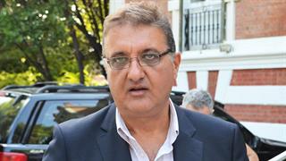 Εξαδάκτυλος: Μπορεί να ξαναγίνουν υποχρεωτικές οι μάσκες