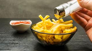 Περισσότερο αλάτι στο φαγητό, λιγότερα χρόνια ζωής