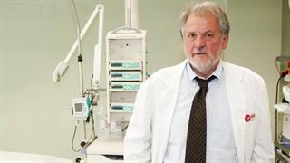 Καπραβέλος: Τριπλάσιοι οι θάνατοι σε σχέση με τον Ιούλιο του 2021