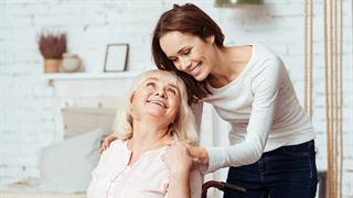 Οι καθημερινές δυσκολίες του να φροντίζεις ένα αγαπημένο πρόσωπο