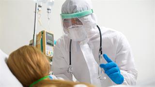 Πρόσφατη διάγνωση καρκίνου αύξανε τον κίνδυνο σοβαρής εξέλιξης της Covid τα 2 πρώτα χρόνια πανδημίας [έρευνα]