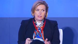 Γκάγκα: Ο κορωνοϊός μετατρέπεται σε γρίπη - Δεν θα χρειαστούμε ξανά πιστοποιητικά εμβολιασμού