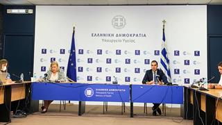 Πώς μία ενημέρωση προκαλεί ερωτήματα για τους εμβολιασμούς, αντί να απαντά