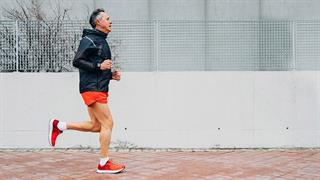 Η σωματική άσκηση αυξάνει την επιβίωση ασθενών με καρκίνο παχέος εντέρου σταδίου ΙΙΙ [μελέτη]