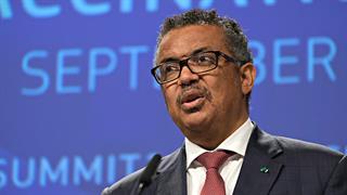 ΠΟΥ:  Η πανδημία παραμένει επείγουσα κατάσταση