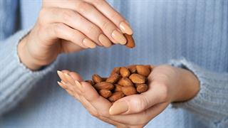 Τα αμύγδαλα βελτιώνουν την υγεία του εντέρου