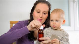 Γιατί οι ηλικιωμένοι προτιμούν γενόσημα φάρμακα και οι γονείς επιλέγουν για τα παιδιά τους πρωτότυπα [μελέτη]