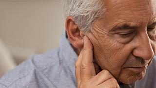 Η απώλεια ακοής συνδέεται με την άνοια [μελέτη]