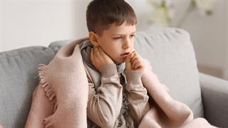 ECDC: Ωτίτιδα προκαλεί στα παιδιά ο RSV - Οι επιπλοκές της λοίμωξης