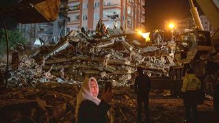 Ο Ιατρικός Σύλλογος της Τουρκίας αμφισβητεί τον αριθμό των θυμάτων από τον σεισμό 