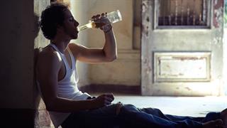 Φάρμακο για την ψωρίαση περιορίζει σημαντικά την υπερβολική κατανάλωση αλκοόλ [μελέτη]