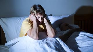 Οι διαταραχές ύπνου συνδέονται με νοητική εξασθένηση σε γυναίκες με πολλαπλή σκλήρυνση [μελέτη]