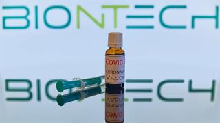 Μειώνεται η ζήτηση για εμβόλια κορωνοϊού: Βουτιά στα έσοδα αναμένει η BioNTech