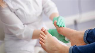 ΕΟΦ: Προσοχή σε κρέμα για τα πόδια που διαφημίζεται με θεραπευτικές ενδείξεις