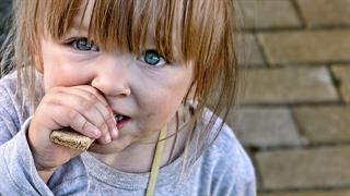 Περισσότερα από 1 εκατ. πακέτα τροφίμων έκτακτης ανάγκης σε παιδιά στην Μεγάλη Βρετανία